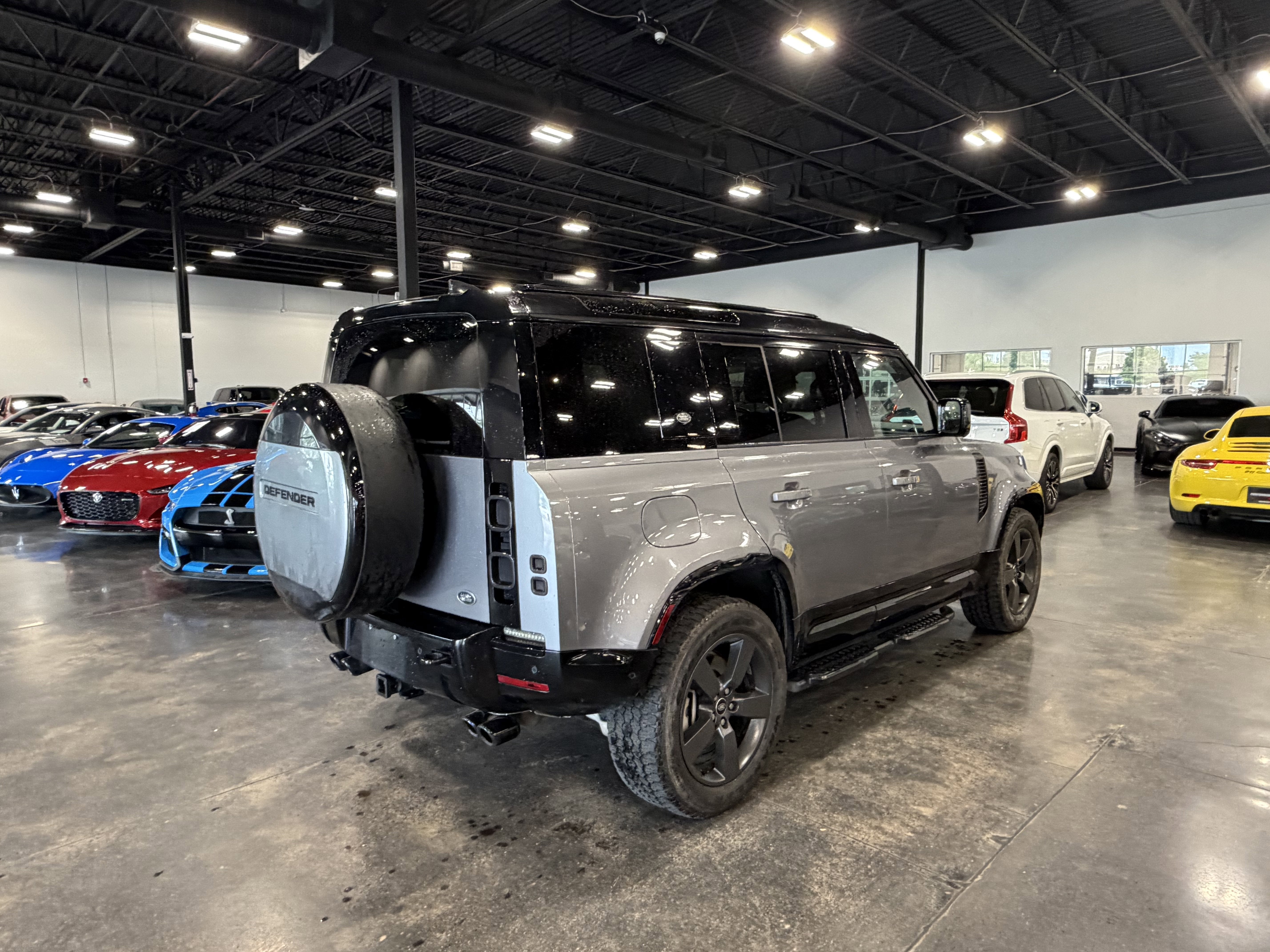 land rover defender 2023 SALE27EUXP2170099 image land rover defender 2023 SALE27EUXP2170099 image